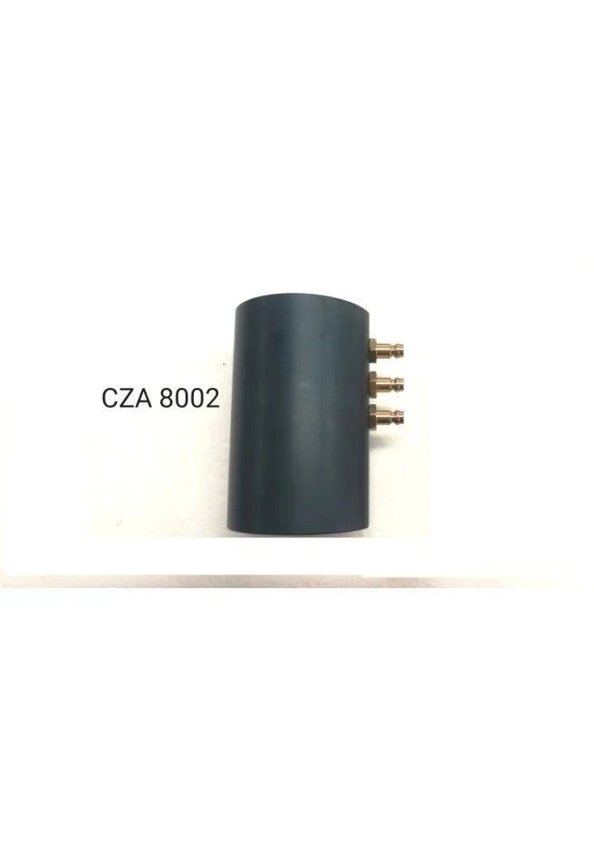 cz8702